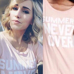 Wildfox Summers Never Over Pink Tee Graphic T-Shirt Size Small Cotton Top Crew S